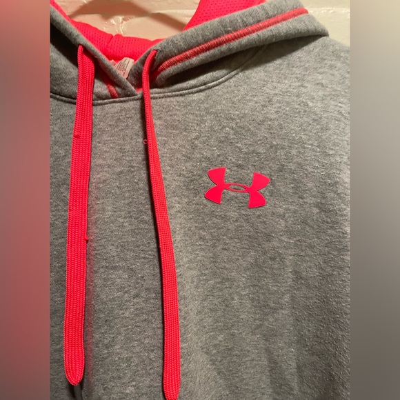 Under Armor Women’s sweatshirt large - Picture 2 of 4